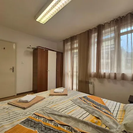 2 - Center Of Apartment